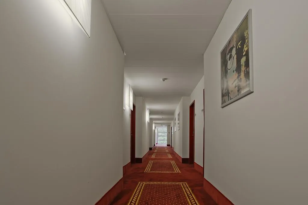Best Western Plaza Hotel Hamburg 4*,  Deutschland